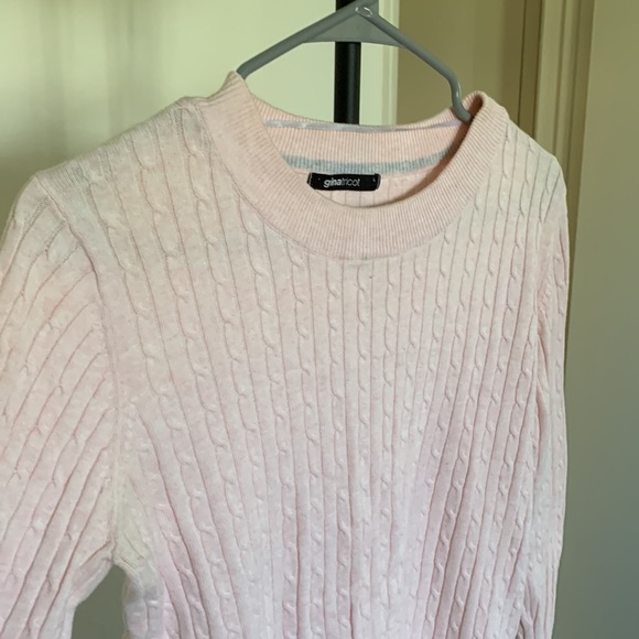 Pink Sweater - Picture 3 of 5